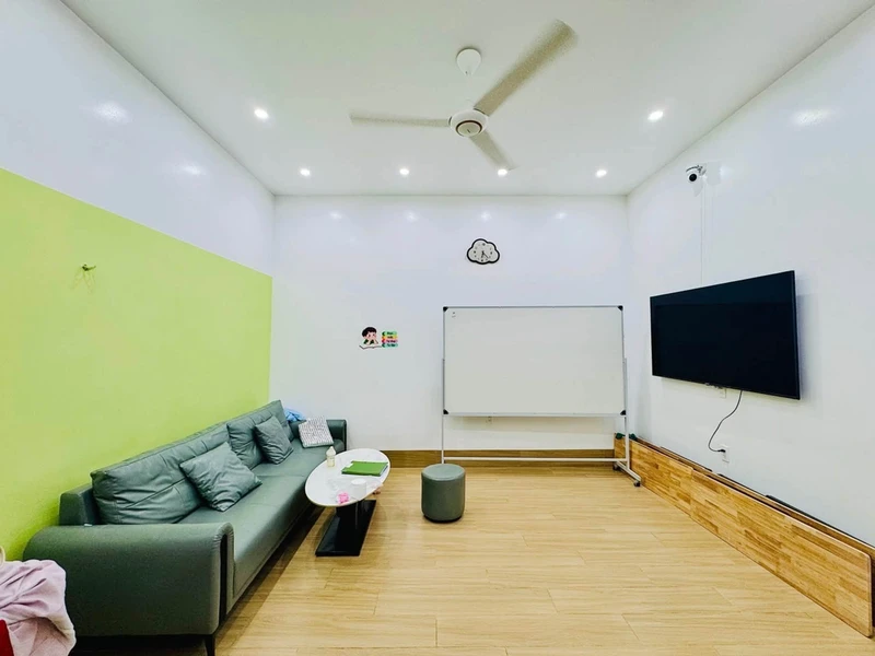 Bán nhà 2 tầng 34m2 mặt tiền 7,2m Nguyễn Tường Loan, Hải Phòng