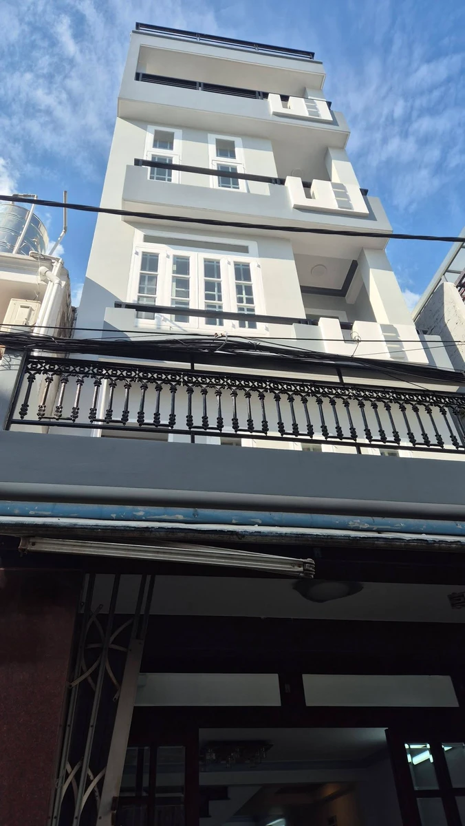 Bán nhà 8 phòng 6 tầng 51.6m² Tân Phú 6.1 tỷ - Ảnh 1
