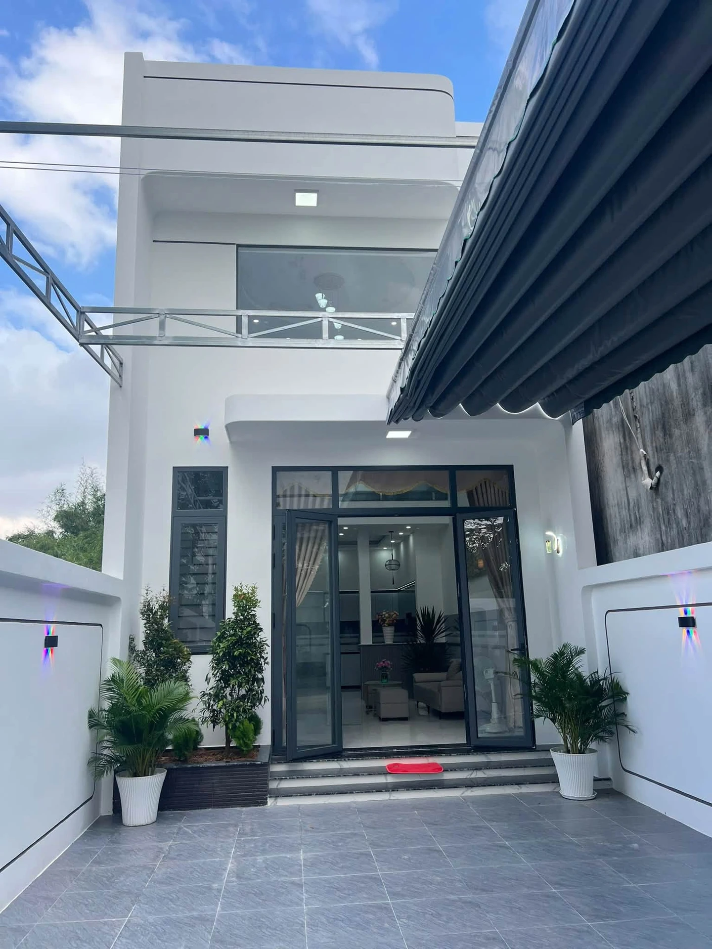 Bán nhà lầu lửng 3PN, 80m² mặt tiền Nguyễn Văn Linh, Tây Ninh - Ảnh 1