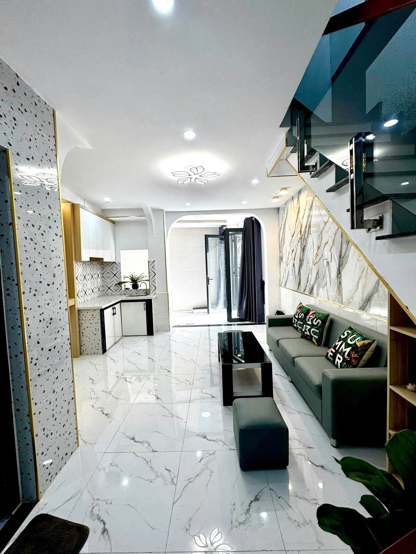 Bán nhà hẻm xe hơi Dương Quảng Hàm 44m² 3PN, P.An Nhơn (Gò Vấp), 3,9 tỷ - Ảnh 1