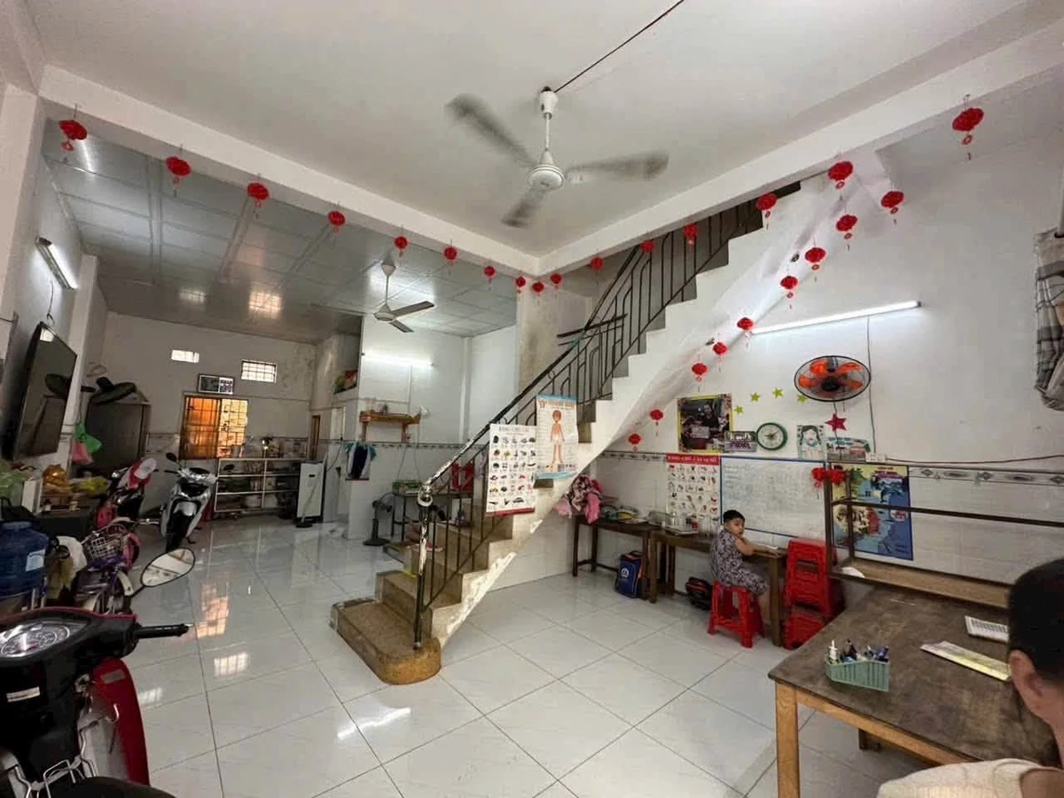 Bán nhà 1 trệt lầu 63m2 Quang Vinh 3,7 tỷ - Ảnh 1