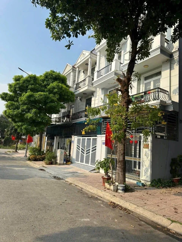Bán nhà 2 tầng 95m² Nguyễn Khoa Chiêm, An Cựu, Huế muadattragop