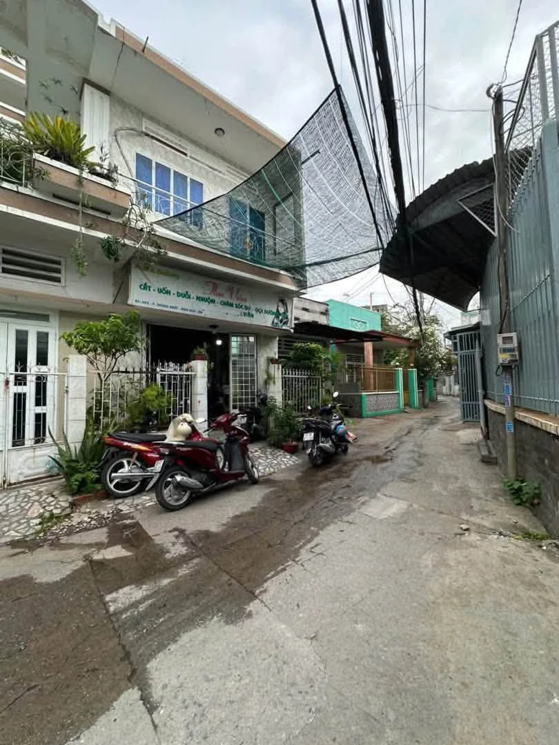 Bán nhà mặt tiền kinh doanh 4,5x15m 1 trệt 1 lầu gần chợ 57, Biên Hòa - Ảnh thu nhỏ 2
