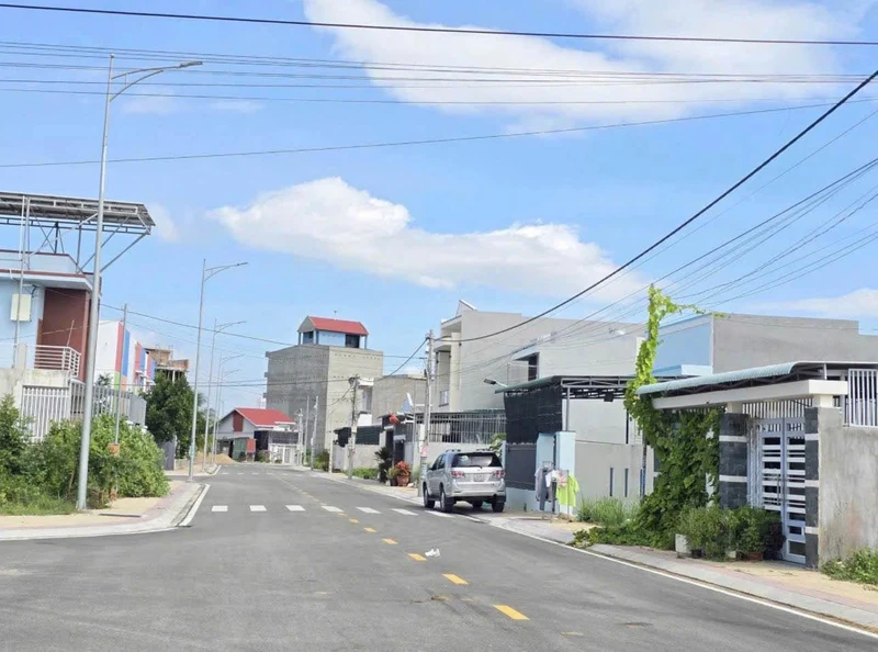 Bán lô đất 140m2 TDC Phan Rang Khánh Hòa 1,86 tỷ