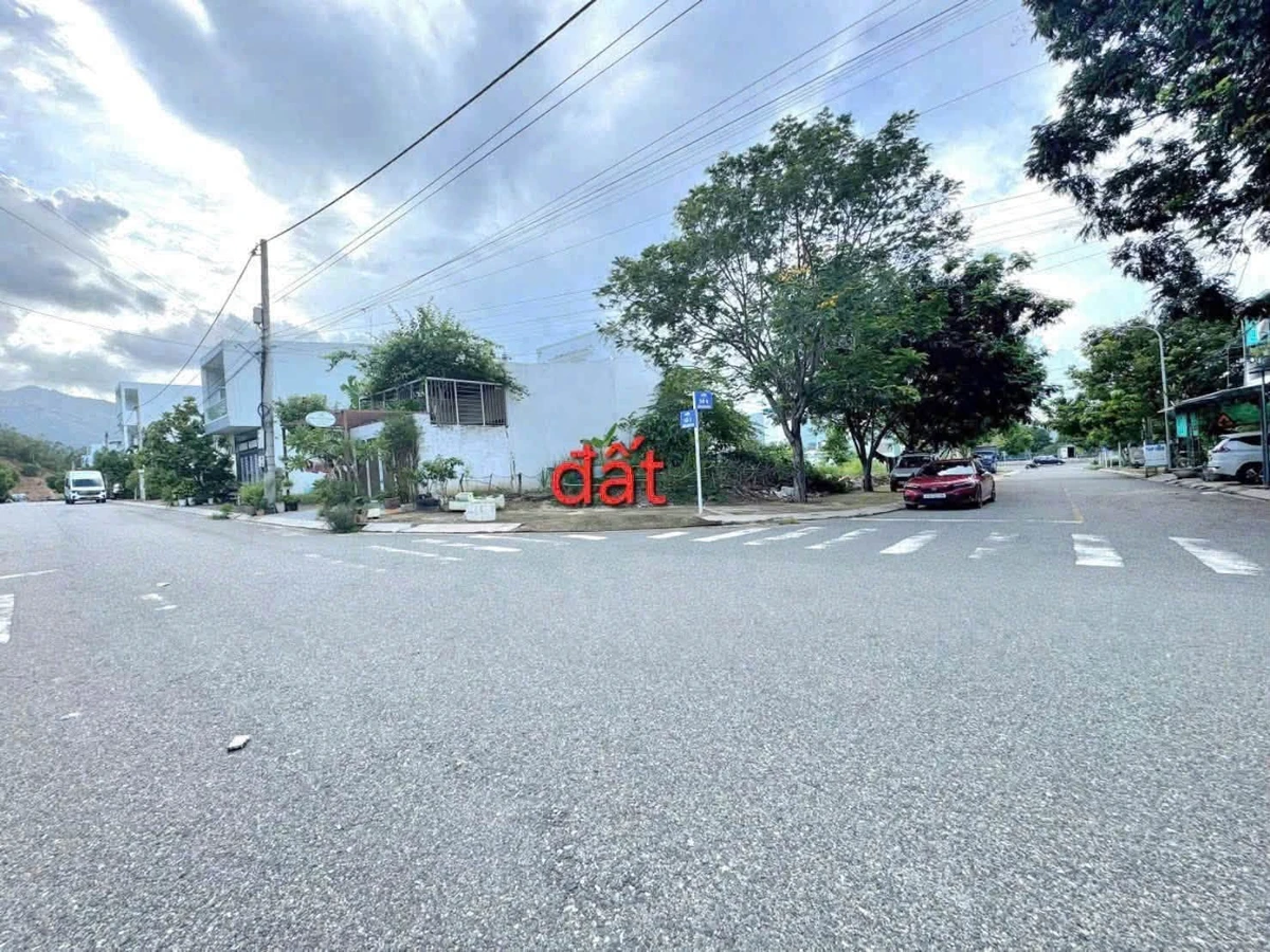 Bán lô góc đất 83,4m² Hòn Rớ 2 Nha Trang 6,8 tỷ - Ảnh thu nhỏ 2