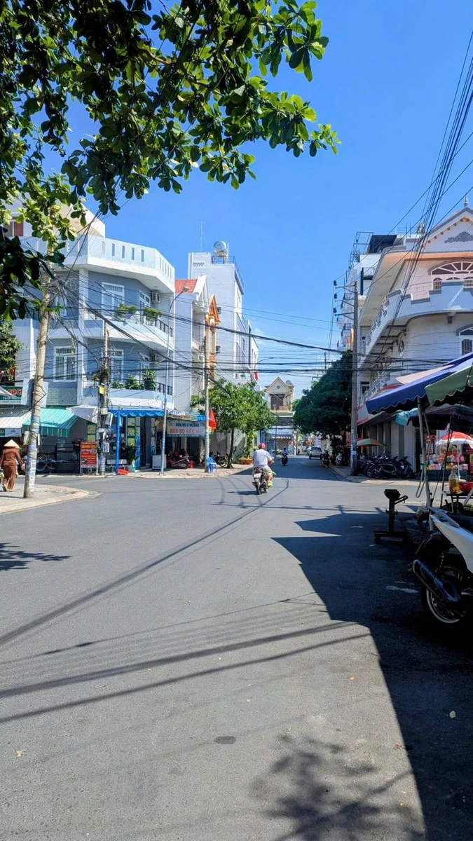 Bán nhà 4 phòng ngủ 76m² khu Rạch Dừa, Vũng Tàu 7,5 tỷ - Ảnh 1