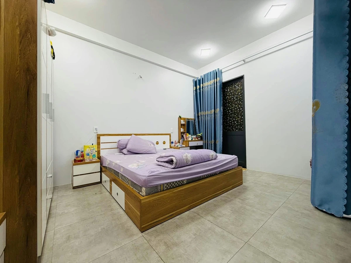 Bán nhà mặt tiền 185m2 Phường Quang Trung Quy Nhơn 11,5 tỷ - Ảnh thu nhỏ 4