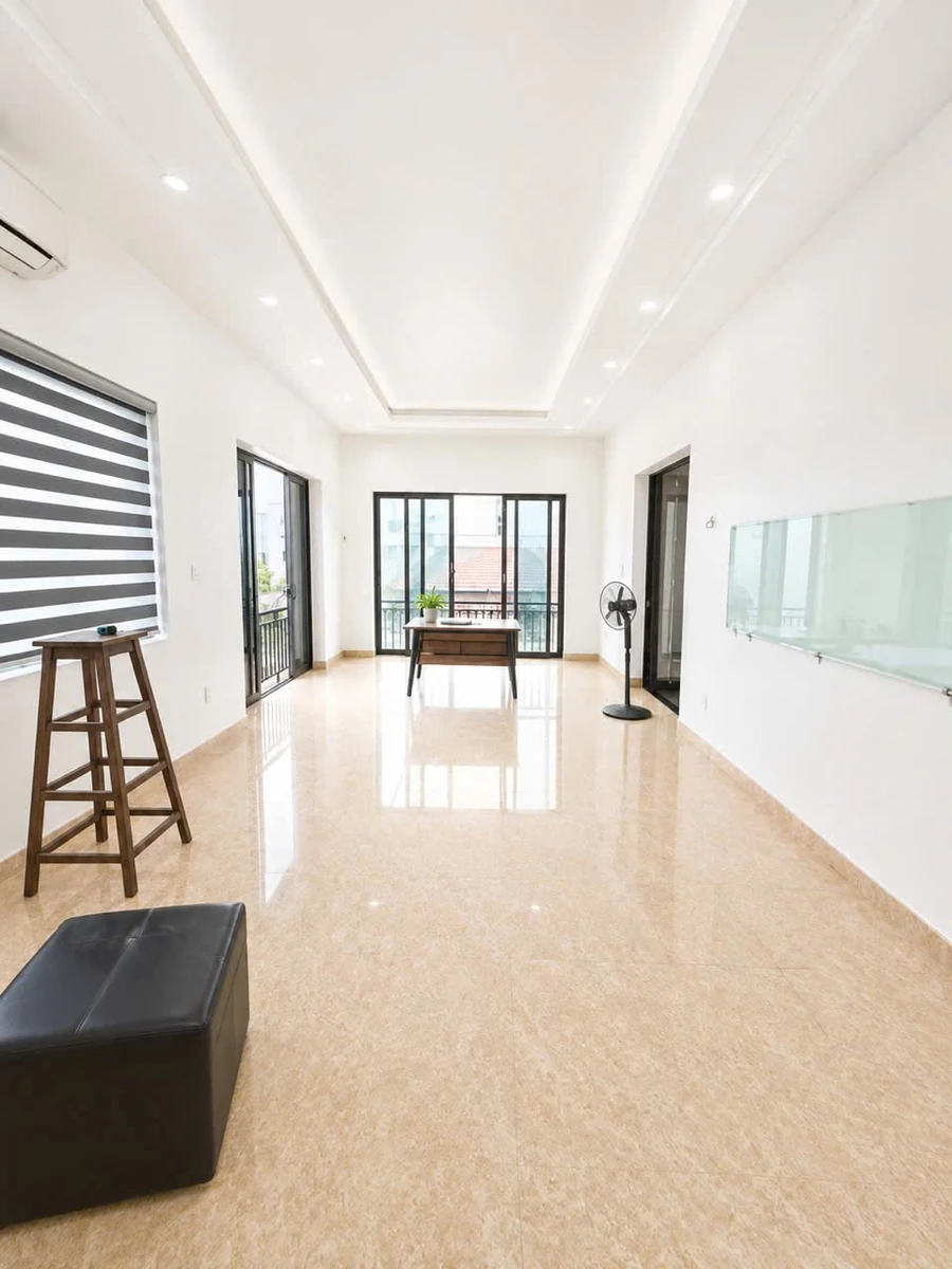 Bán nhà 2 tầng 63m² kinh doanh Hồ Sen 6 tỷ - Ảnh thu nhỏ 4
