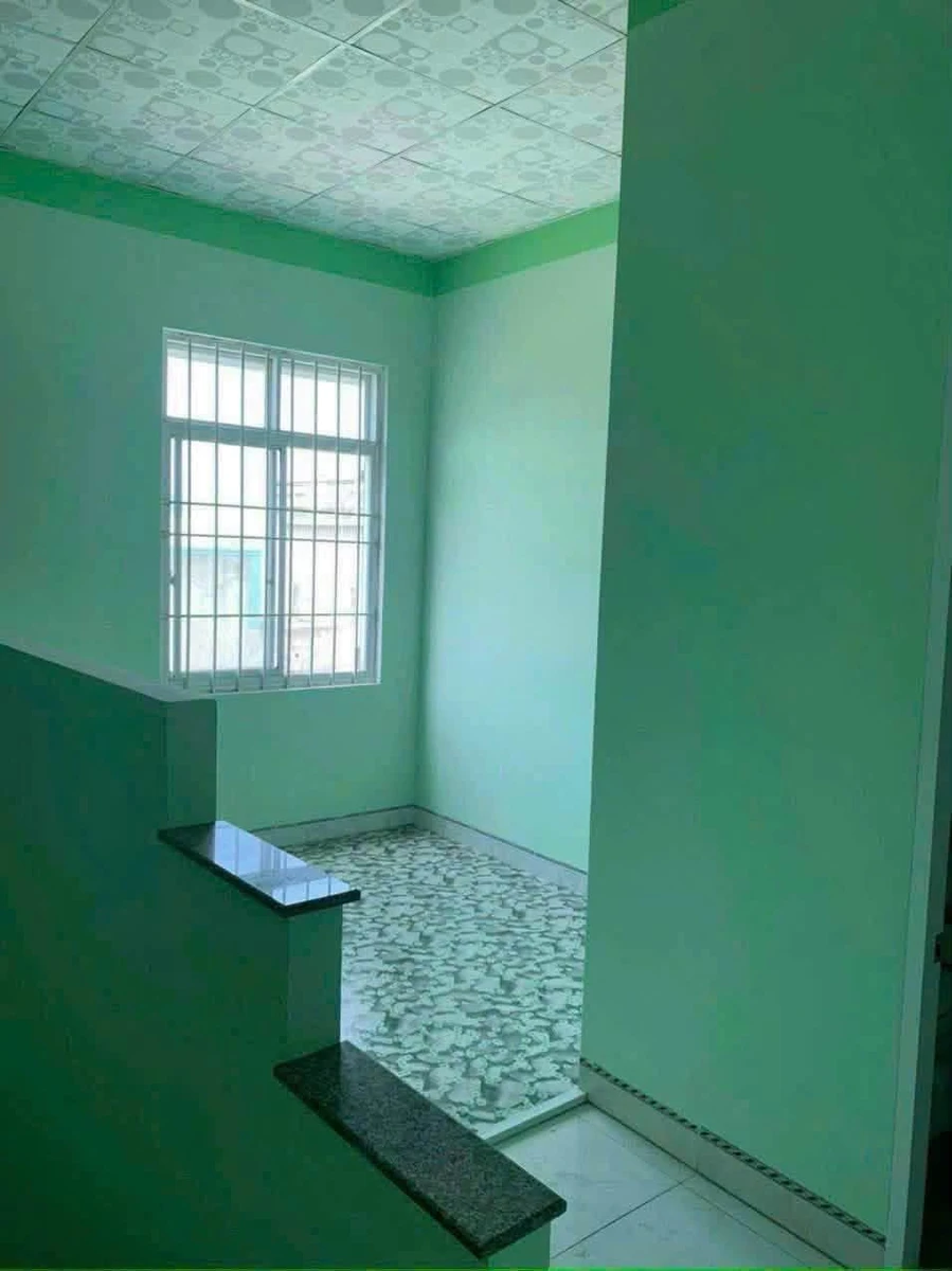 Bán nhà 3,5 tầng mặt tiền Phan Chu Trinh, Quy Nhơn, 40m², 3 phòng ngủ, giá 4,75 tỷ - Ảnh thu nhỏ 3