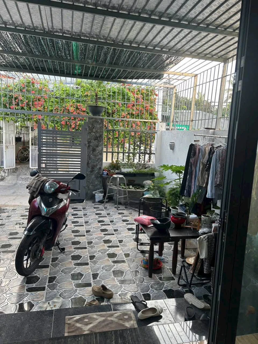 Bán nhà 2 tầng hẻm xe hơi 109,4m2 đường Lương Đình Của, Nha Trang - Ảnh thu nhỏ 4