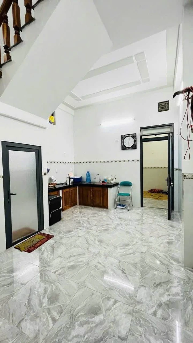 Bán nhà mặt tiền Hải Cảng, Quy Nhơn, 77m2, 4 tỷ - Ảnh thu nhỏ 2