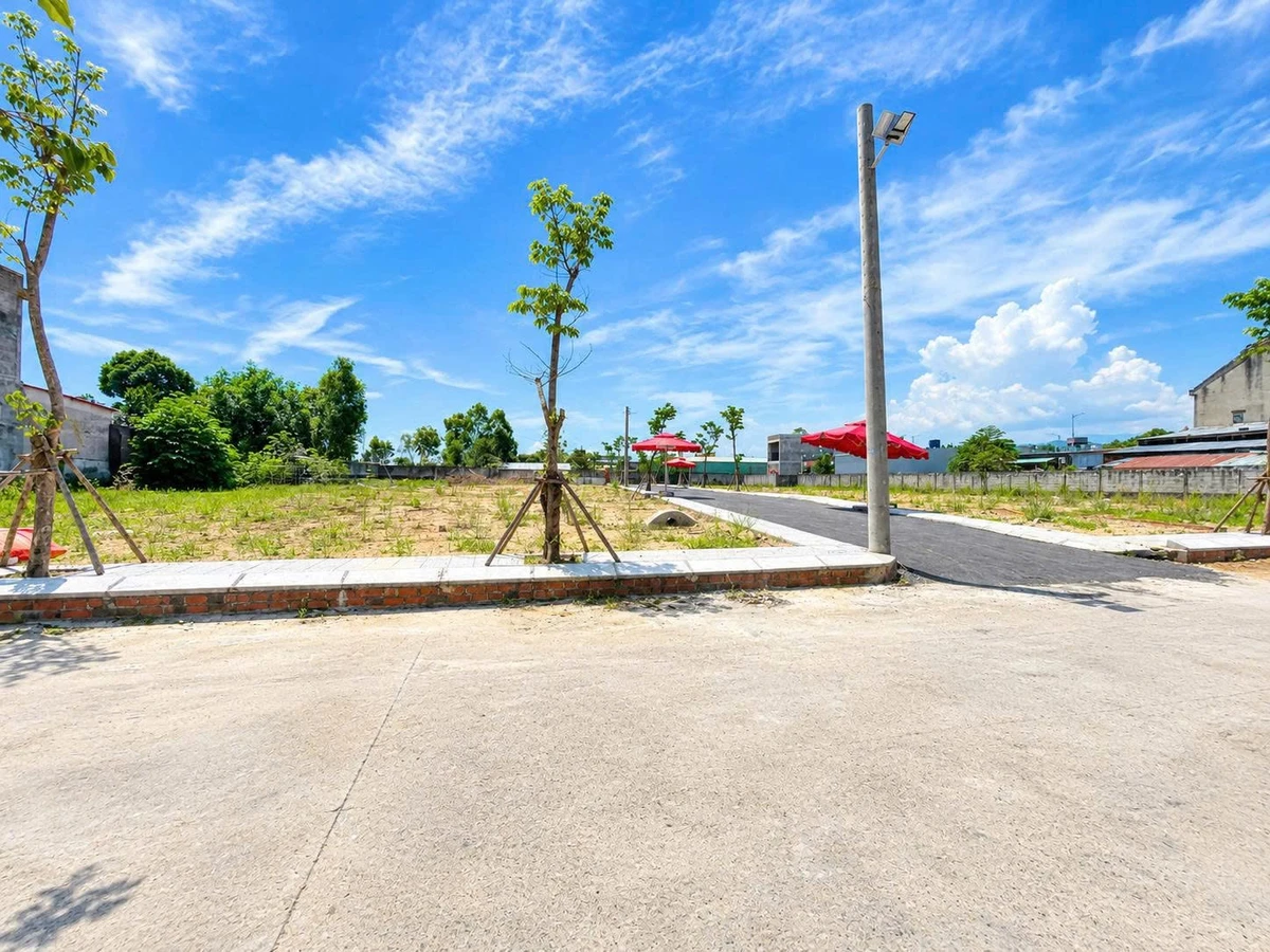 Bán đất mặt tiền Quốc lộ 14B, Hòa Tiến, Đà Nẵng, 120-150m² - Ảnh thu nhỏ 2