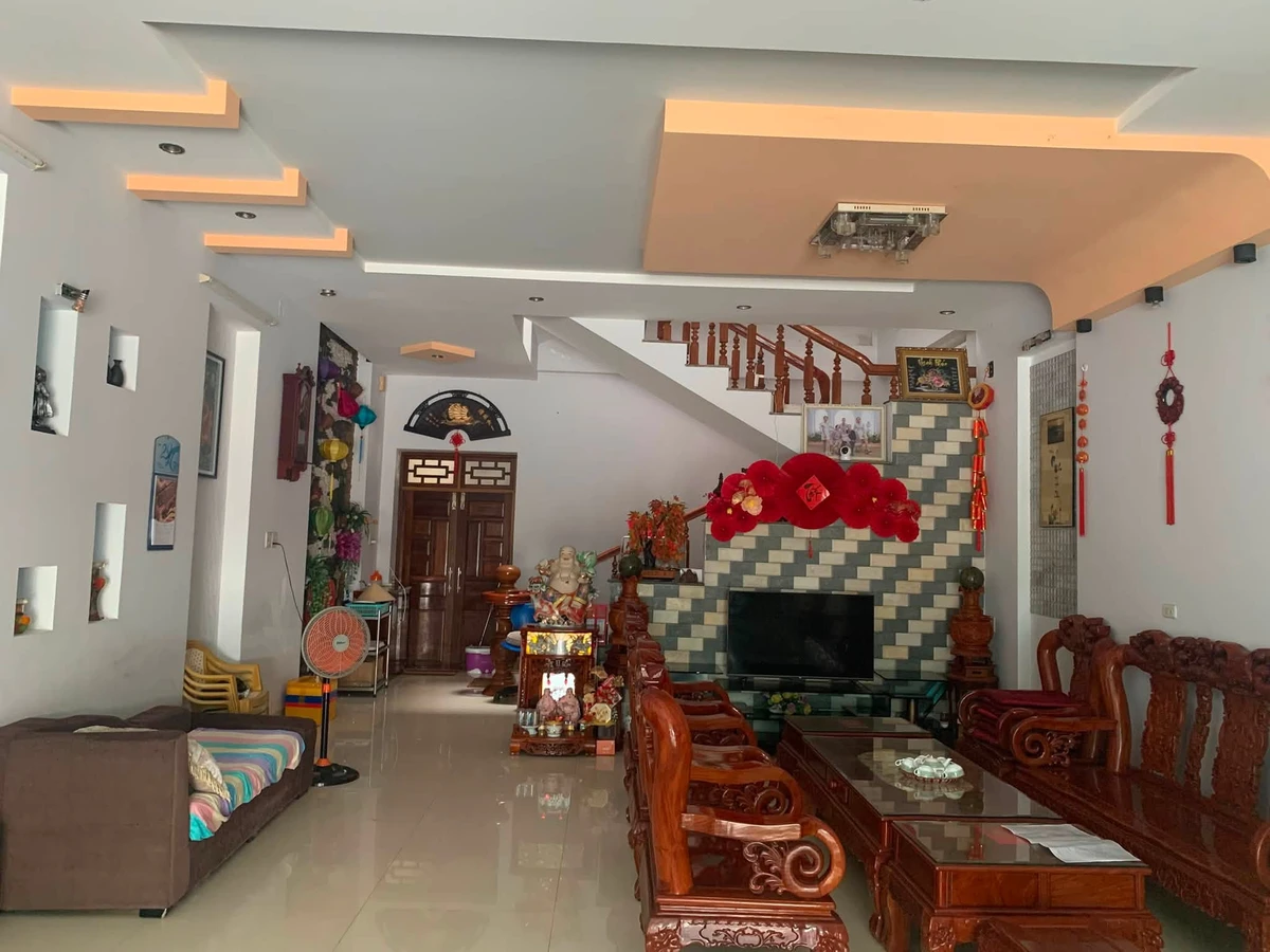 Bán nhà mặt tiền Trần Hưng Đạo 120m², 4 phòng ngủ Tuy Hòa - Ảnh thu nhỏ 2