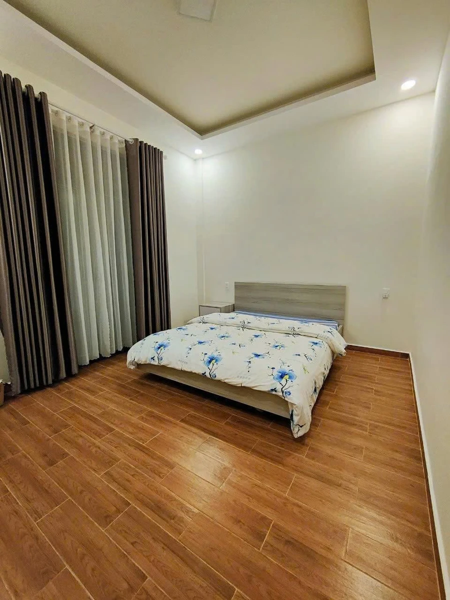 Bán nhà phố 4PN 90m² 5,7 tỷ Đà Lạt - Ảnh 1