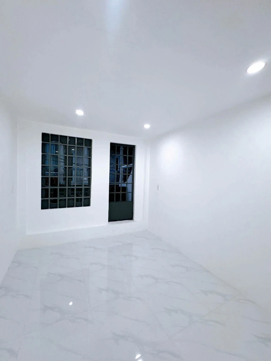 Bán nhà 1 trệt 1 lầu mặt tiền 62m² Bình Tân 2,55 tỷ - Ảnh thu nhỏ 3