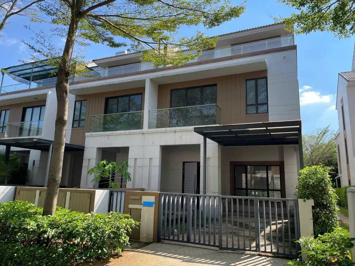 Bán nhà phố SwanBay 119m2, 8.3 tỷ - Ảnh 1