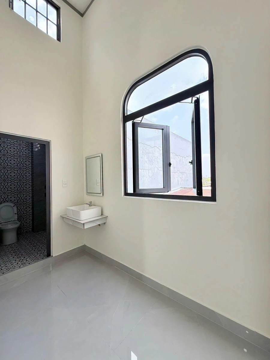 Bán nhà sổ riêng 4PN, 150m2 gần chợ Phú Thọ, Quận 12 - Ảnh thu nhỏ 5