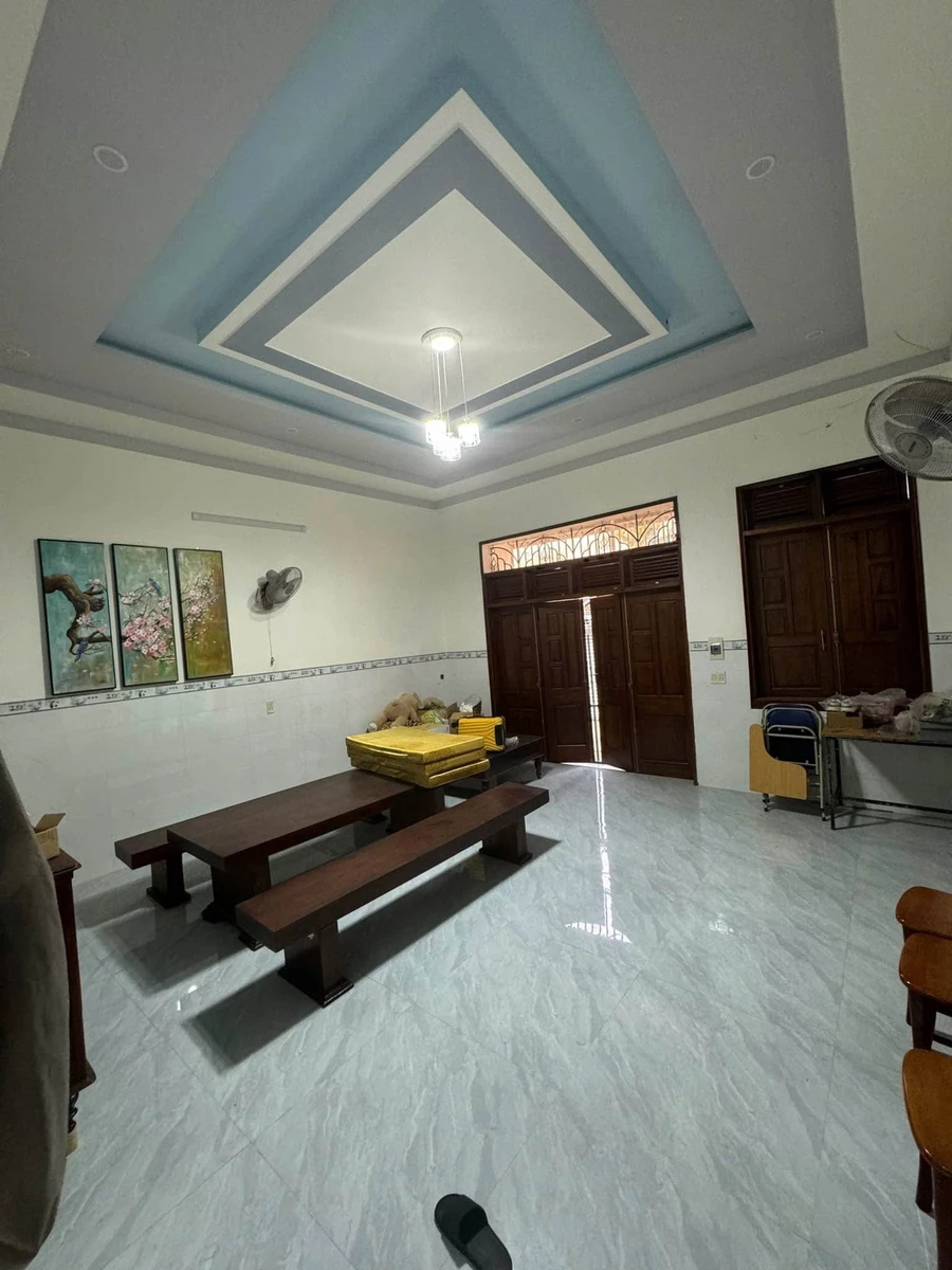 Bán nhà gác lửng 128m² đường Đặng Văn Ngữ gần chợ Ea Tam 2.3 tỷ - Ảnh thu nhỏ 4