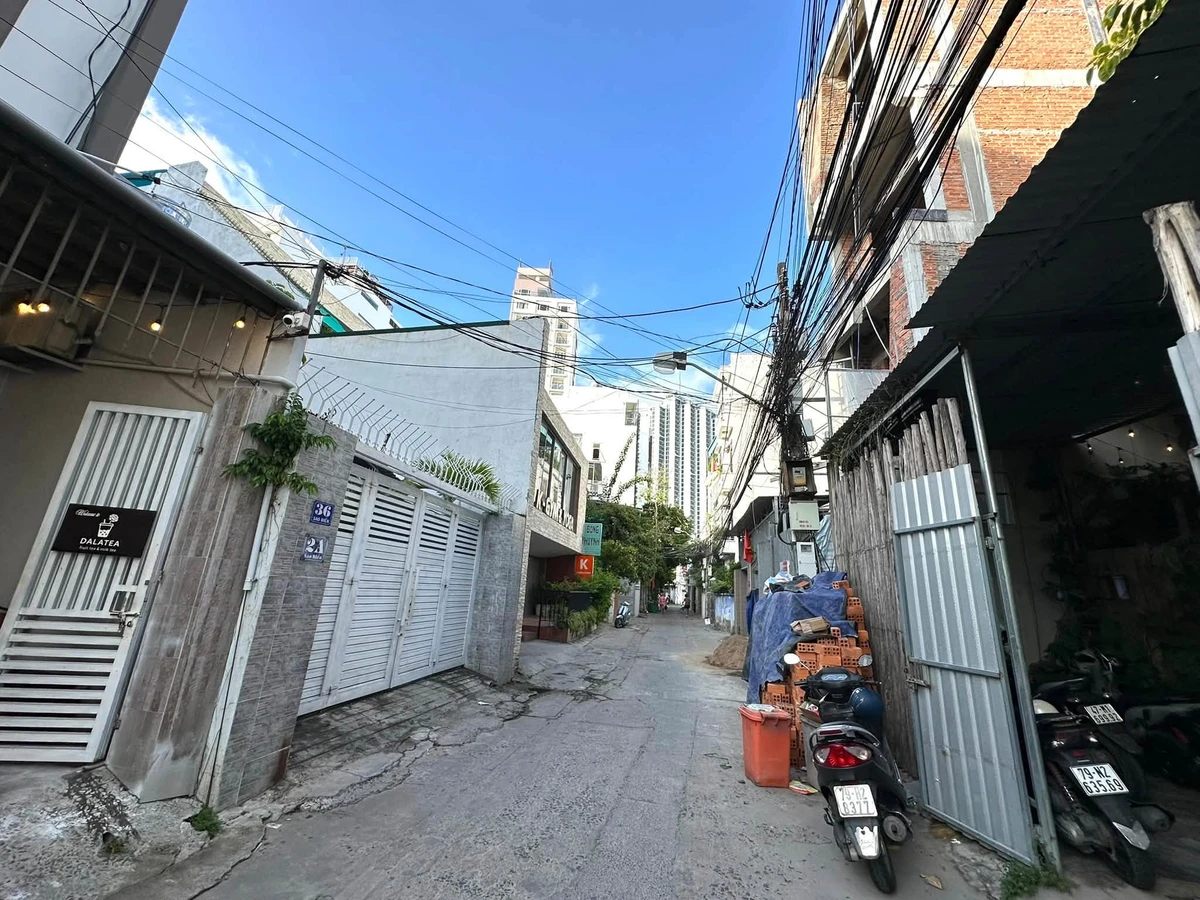 Bán nhà 3 tầng mặt tiền Sao Biển Nha Trang 117.6m2, 11.5 tỷ - Ảnh thu nhỏ 2