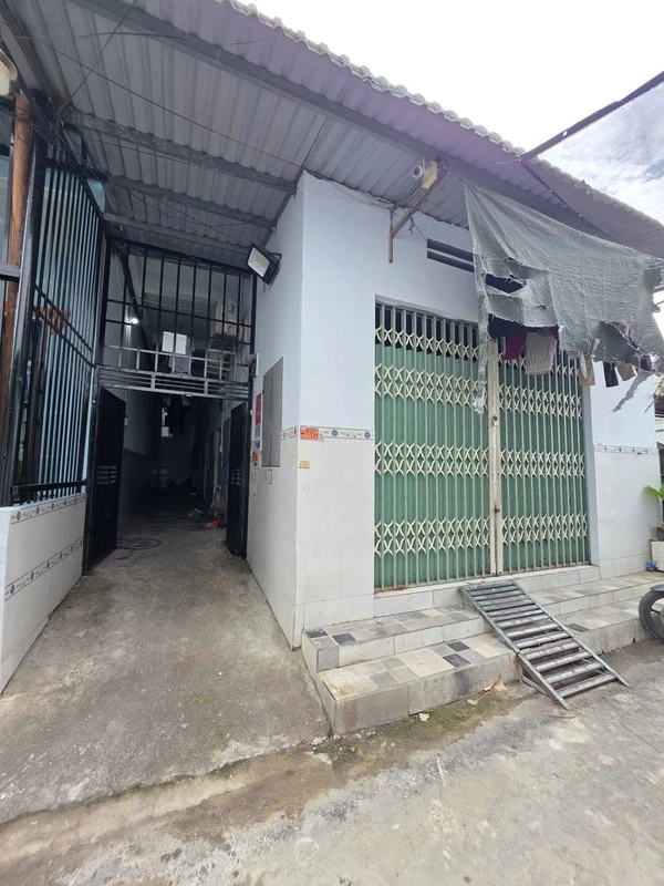 Bán dãy nhà trọ 9 phòng 99,46m² Bình Hòa, Thuận An
