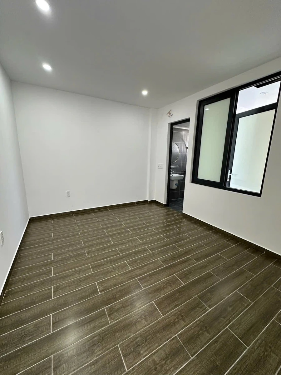 Bán nhà 3 tầng 67m² mặt tiền 5m Hóc Môn 3,85 tỷ - Ảnh thu nhỏ 3