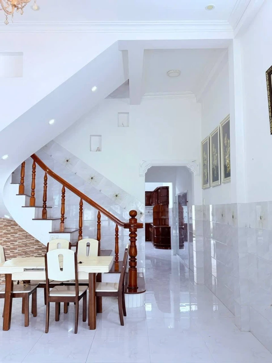 Bán nhà 4 phòng ngủ 87 m² Rạch Giá 2.7 tỷ - Ảnh thu nhỏ 3