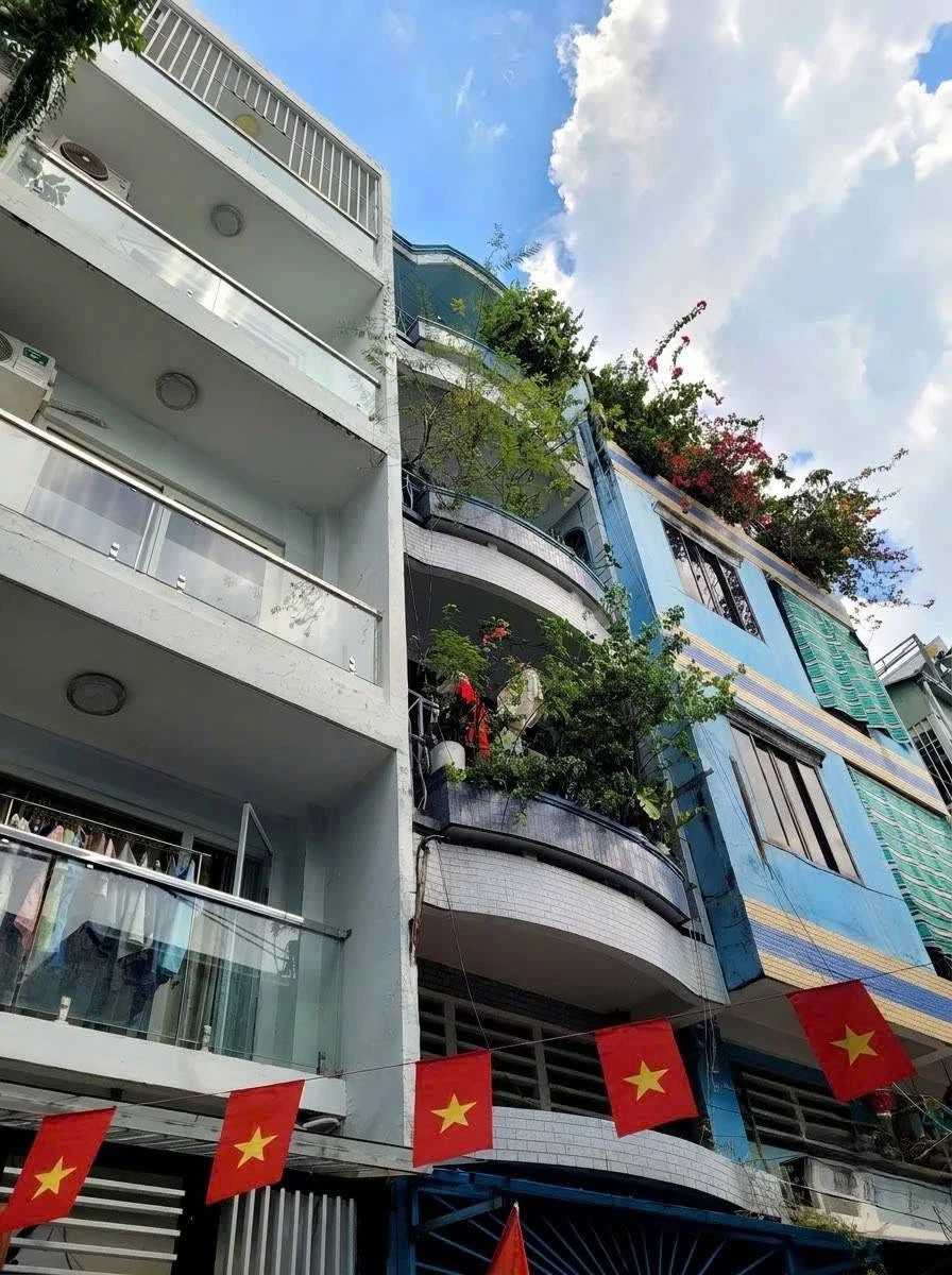 Bán nhà phố HXH Phường 2, Q3 - 36m2, 5 tầng, 5PN, 9.8 tỷ - Ảnh 1