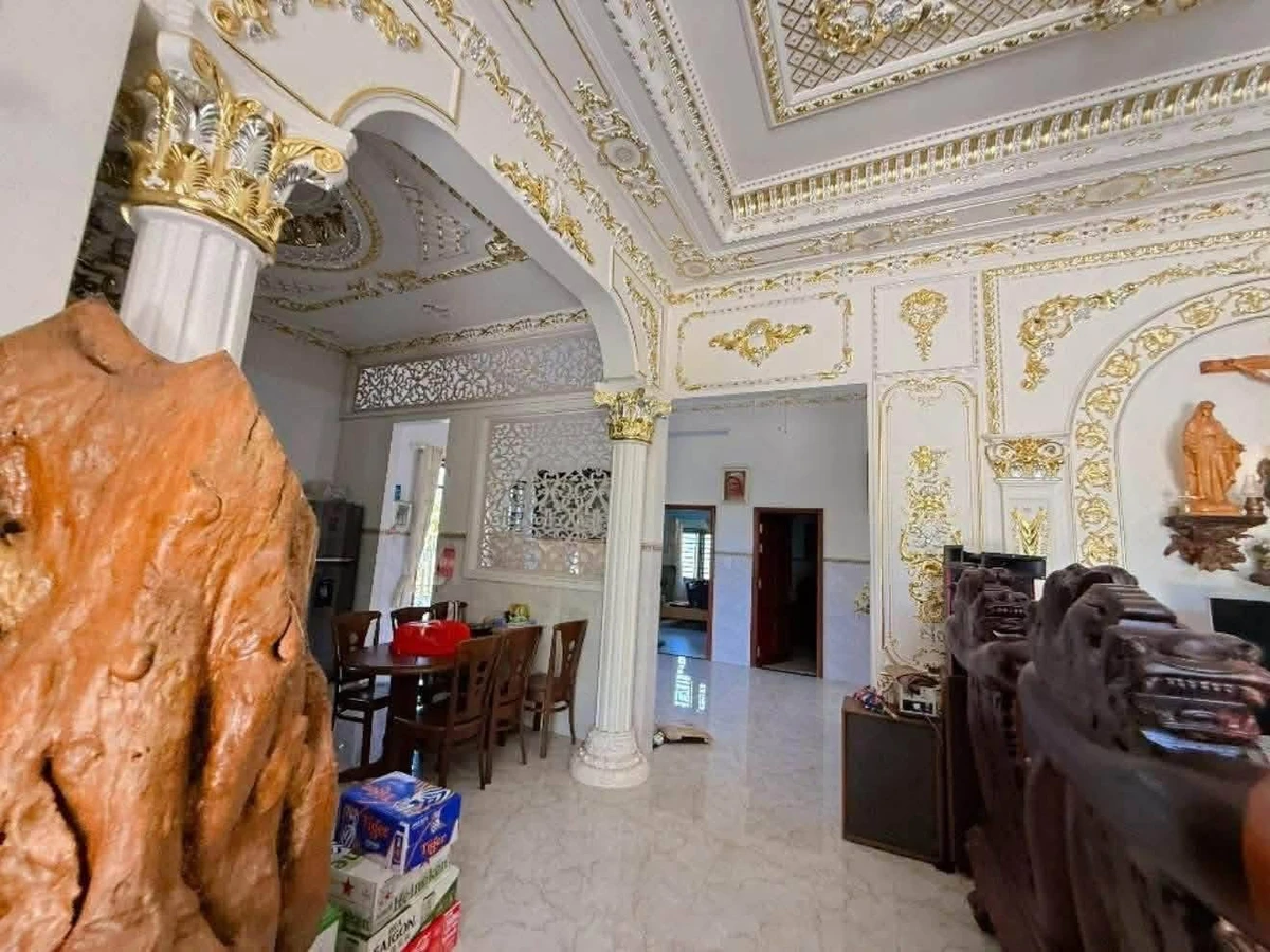 Bán nhà vườn biệt thự kèm gần 100 phòng trọ gần 5000m2 đường HL612 Bàu Bàng, giá 17 tỷ - Ảnh thu nhỏ 3