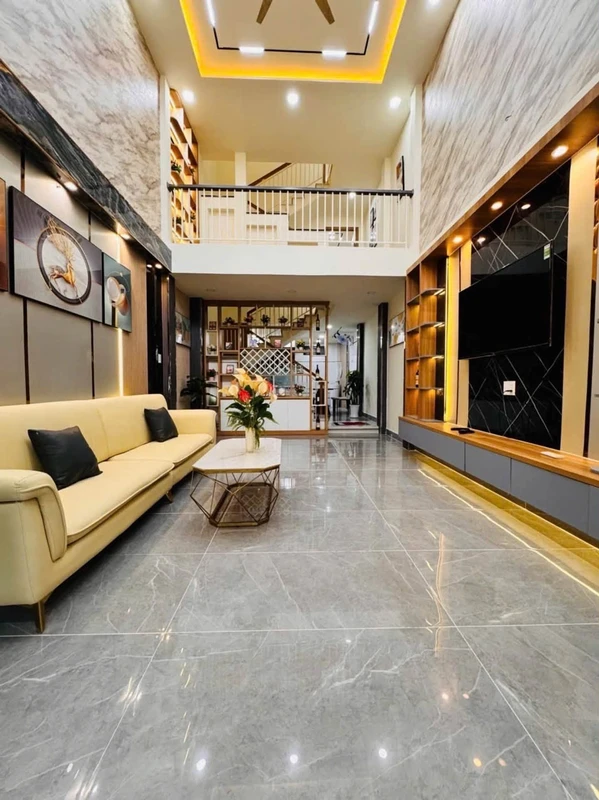 Bán nhà phố 40m² Hoàng Quốc Việt, Hà Nội 13 tỷ sp198