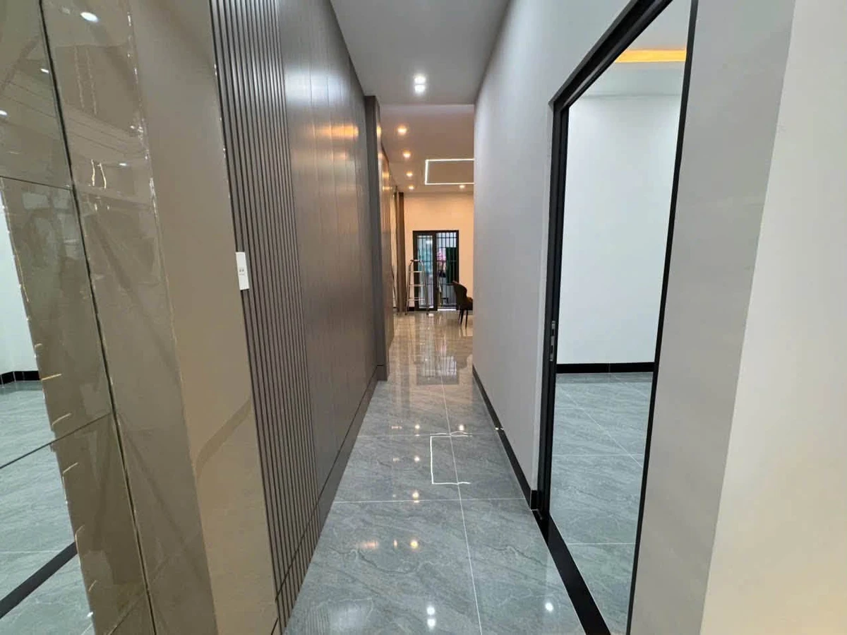 Nhà phố 1 trệt 1 lầu 80m² Rạch Giá - 3,35 tỷ - Ảnh thu nhỏ 5