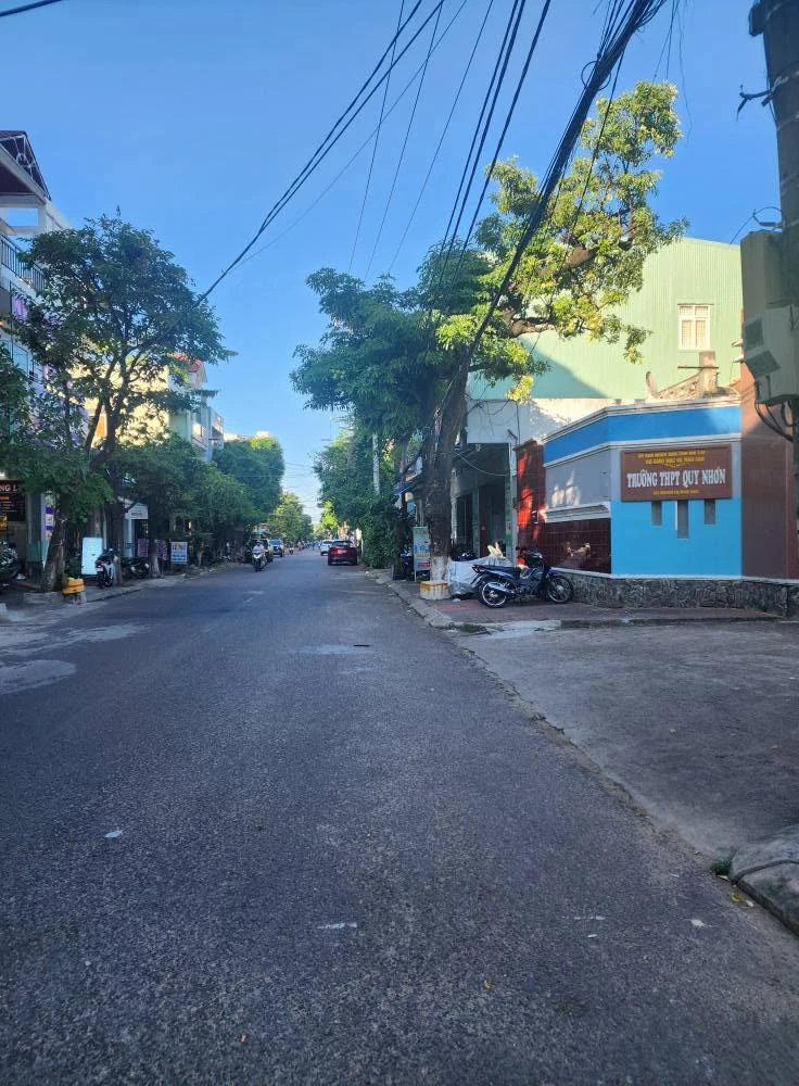 Nhà mặt tiền Nguyễn Thị Minh Khai Quy Nhơn 60m2, 3 PN - Ảnh 1