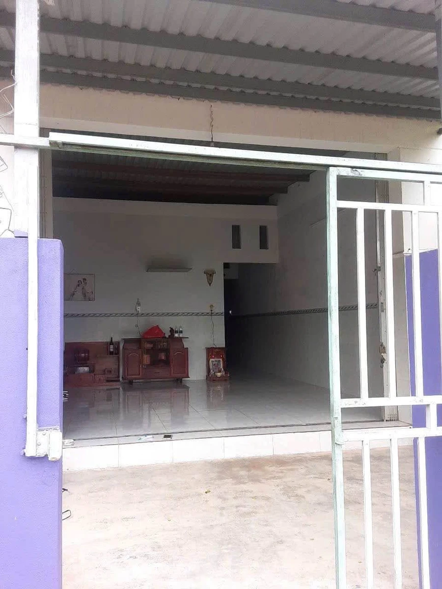 Bán nhà 3 phòng ngủ 100m2 Hóc Môn - Ảnh thu nhỏ 2