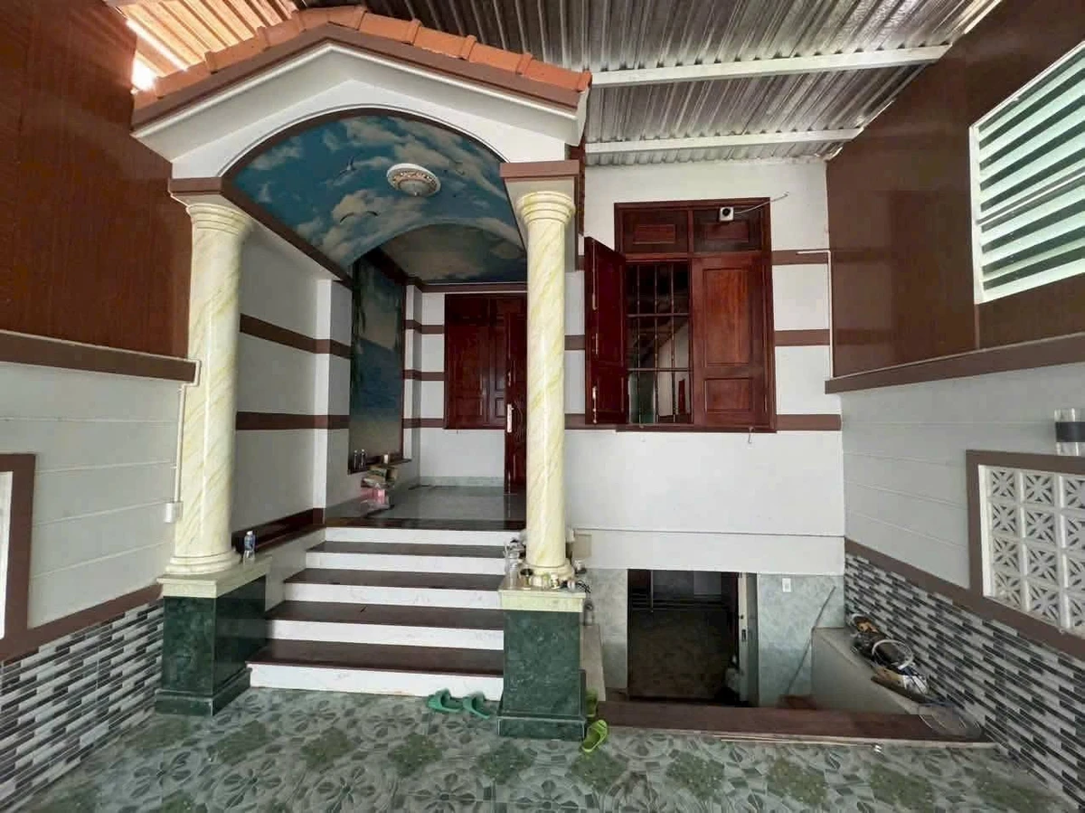 Bán nhà 1 trệt 1 lầu 264m2 Phan Thiết 3,75 tỷ - Ảnh thu nhỏ 2