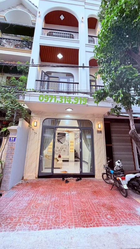 Bán nhà 3 tầng 60m2 mặt tiền Thanh Niên, Quy Nhơn