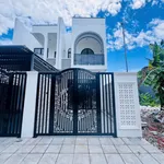 Bán nhà phố 1 trệt 1 lầu 3 phòng ngủ 4,3x23,2m giá 2,86 tỷ, gần đường Liên Hương, An Giang - Ảnh thu nhỏ 1