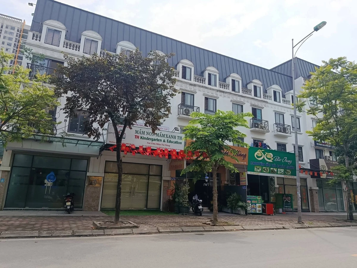 Bán liền kề Lacasta Văn Phú mặt phố 73m² trên 20 tỷ - Ảnh thu nhỏ 3