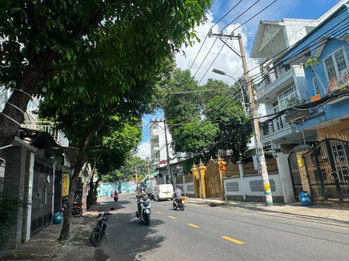Bán nhà mặt tiền Tam Châu 105m2, 16.8 tỷ, Thủ Đức - Ảnh thu nhỏ 3
