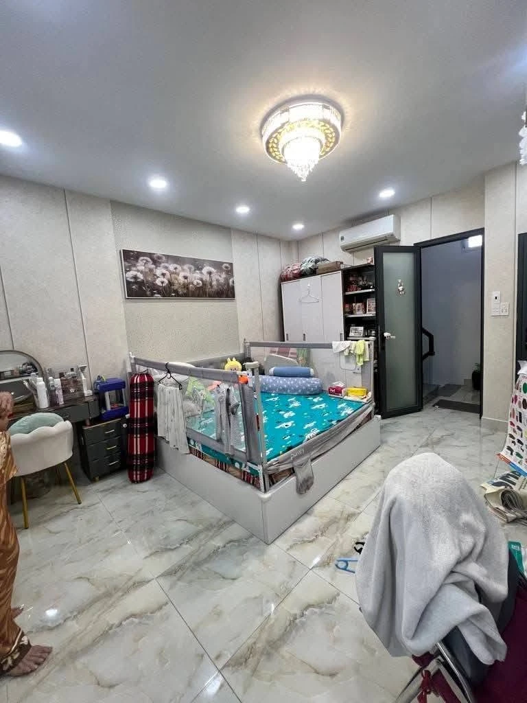 Nhà bán Phú Nhuận 4 tầng 4 phòng ngủ 37m2 hơn 7 tỷ - Ảnh thu nhỏ 2