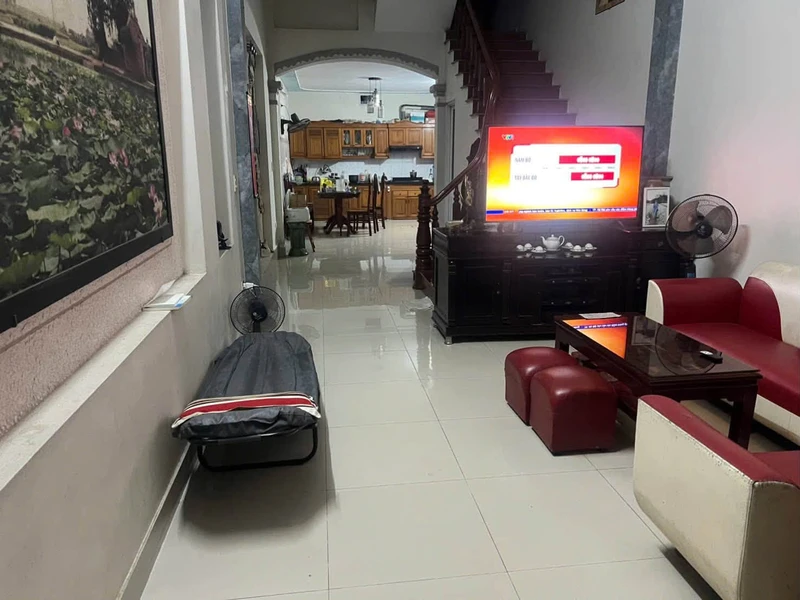 Bán nhà 2,5 tầng mặt phố Tân Kim 71,6m² giá 3,59 tỷ