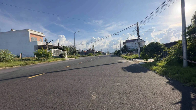 Bán lô đất mặt đường Lư Giang, 60m² Hoà Hiệp, Đắk Lắk