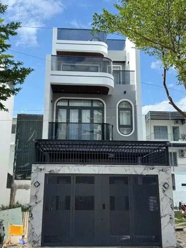 Bán nhà 3 tầng 100m², 3 PN, Mỹ Gia, Nha Trang - Ảnh 1