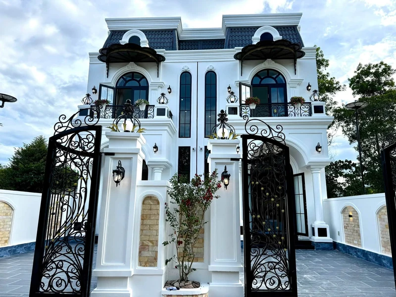 Bán villa 2 tầng 130m² nội thất Huế
