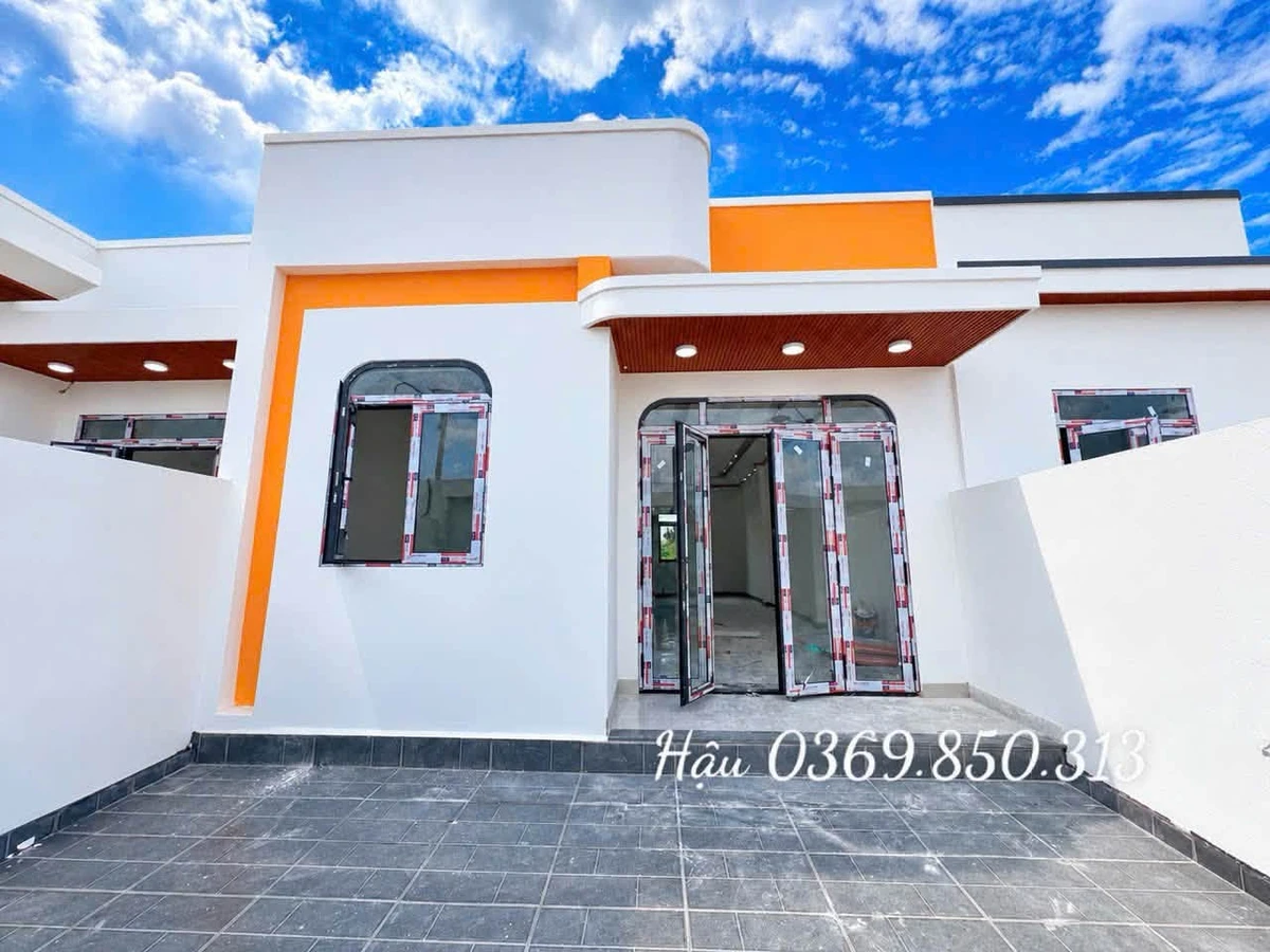 Bán nhà phố mặt tiền nhựa 5x20m, sổ riêng thổ cư, 2PN tại Long Khánh, Đồng Nai - Ảnh thu nhỏ 4