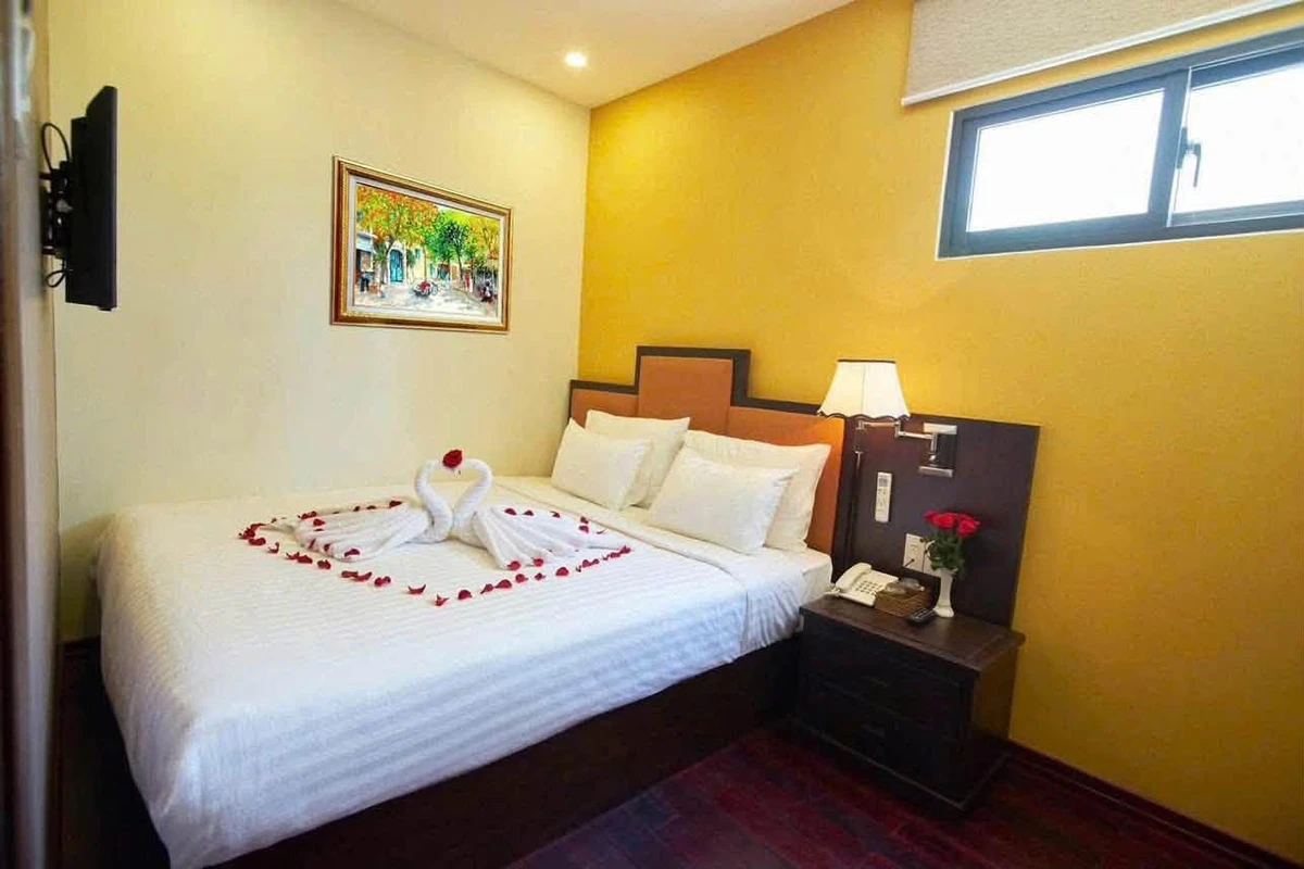 Bán khách sạn 7 tầng 91m2 đường Hùng Vương Nha Trang - Ảnh thu nhỏ 4