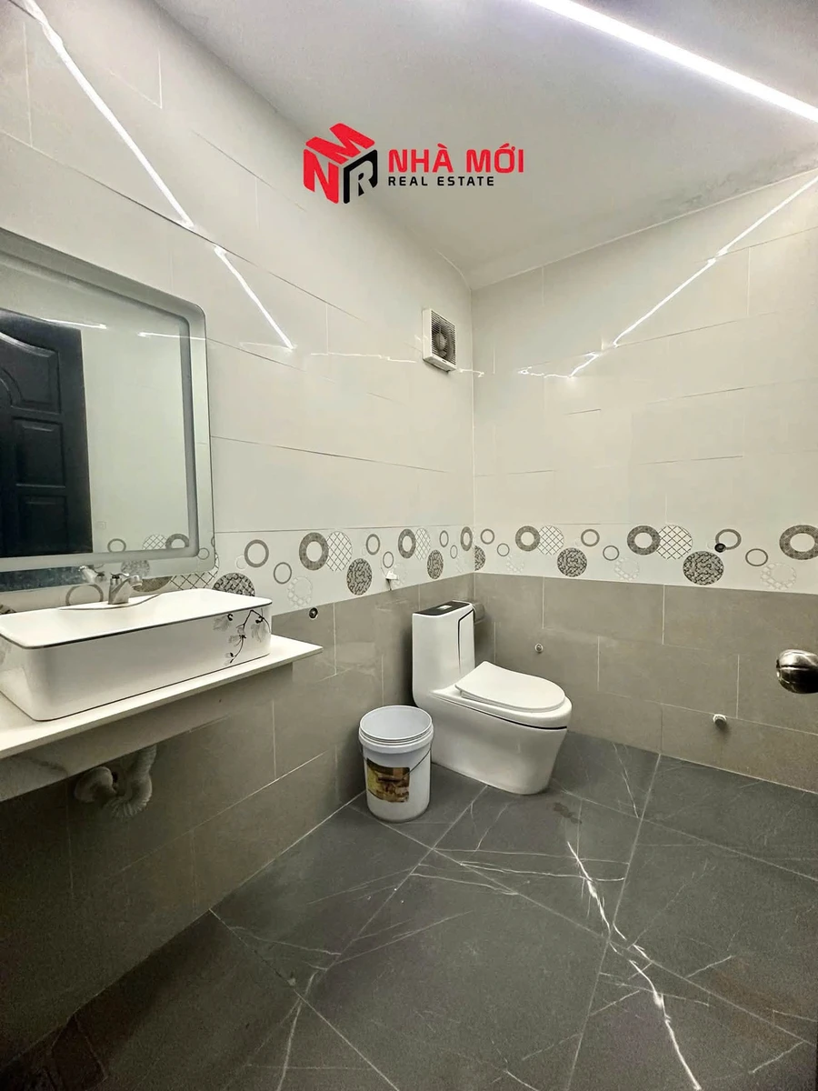 Cho thuê tòa nhà 1 trệt 3 lầu 750m², Bạc Liêu, Cà Mau - Ảnh 1