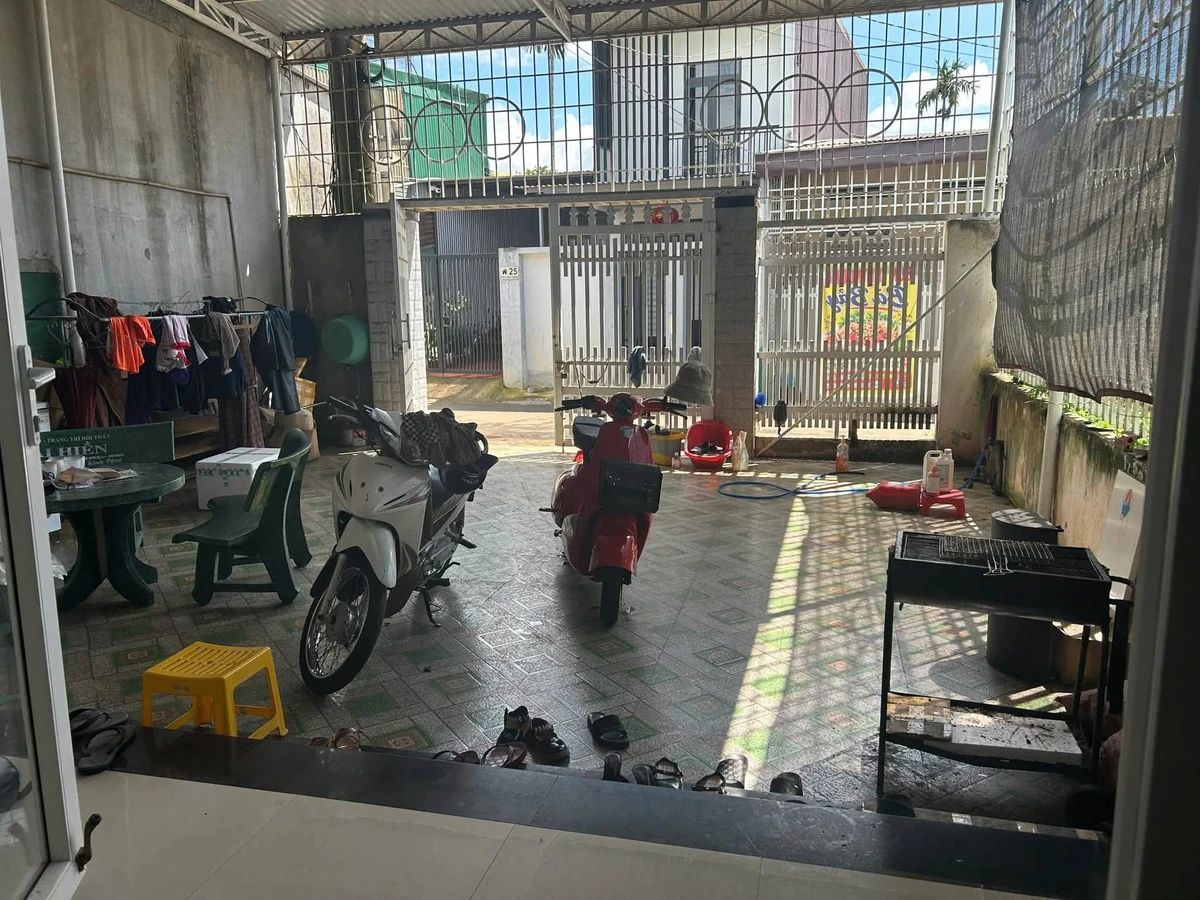 Bán nhà 161m² hướng nam Phước An, Đắk Lắk, giá 2 tỷ - Ảnh 1