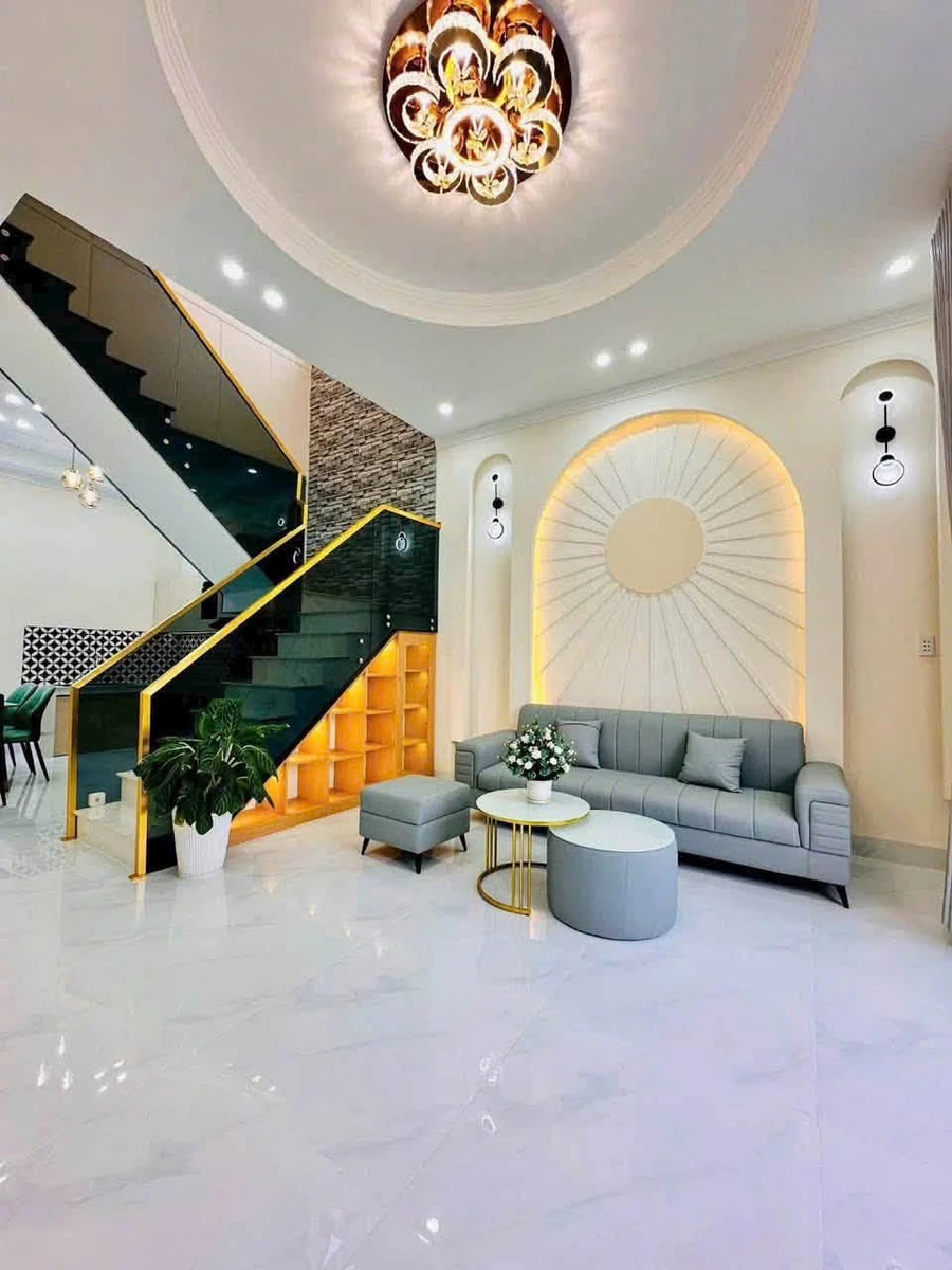 Bán nhà lầu 5x22.4m Nguyễn Văn Linh Tây Ninh 2.59 tỷ - Ảnh thu nhỏ 4
