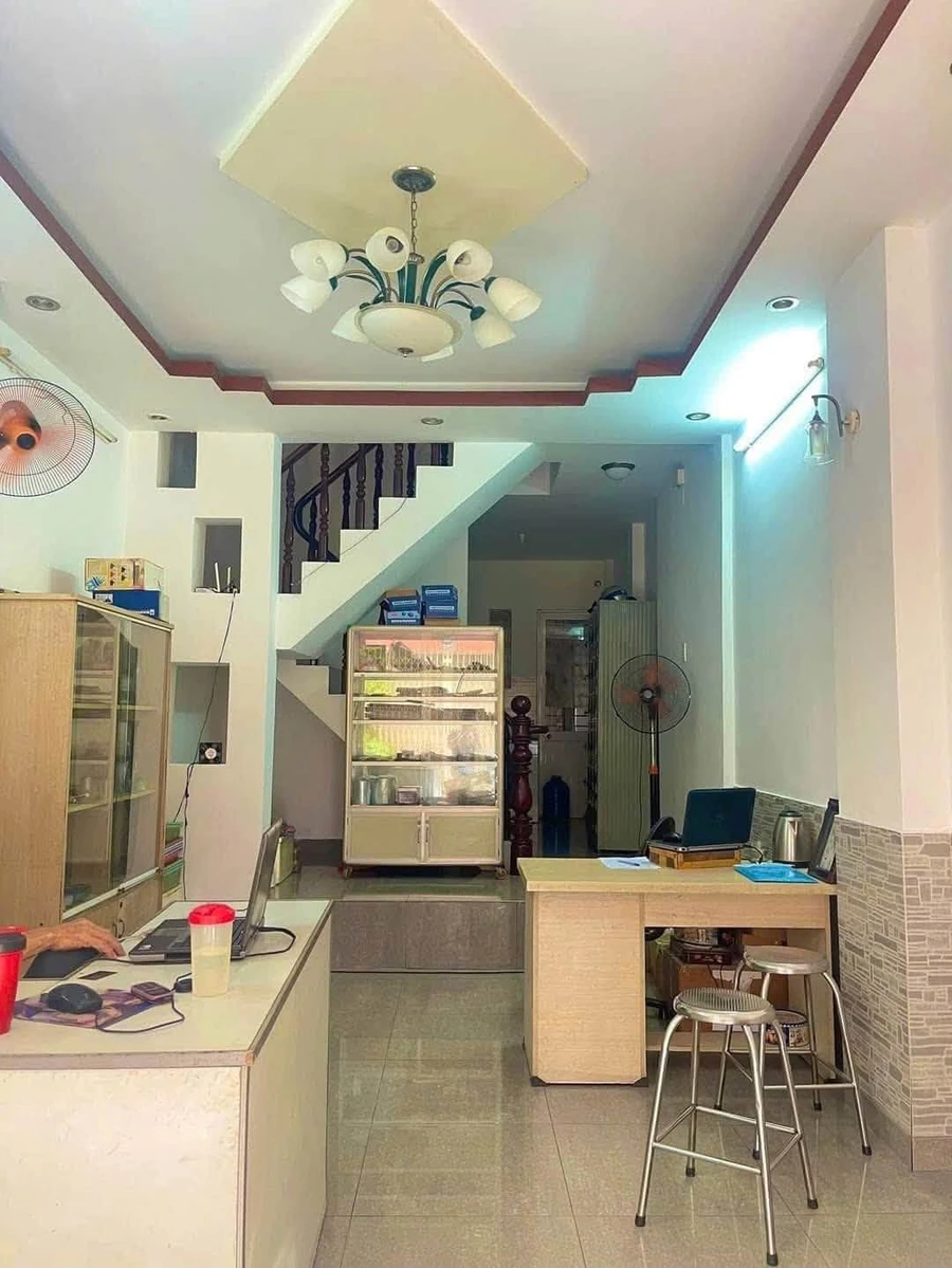Bán nhà hẻm ô tô 36m² 2 tầng Tô Hiến Thành, Phường 12, Quận 10 giá 8,4 tỷ - Ảnh thu nhỏ 2