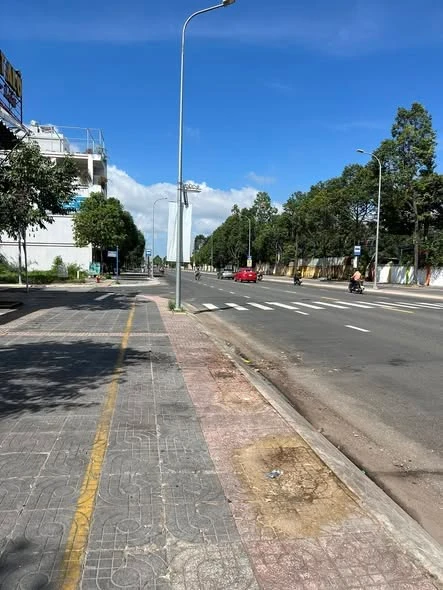 Bán đất mặt tiền Phạm Hùng, 90m² ở Bà Rịa