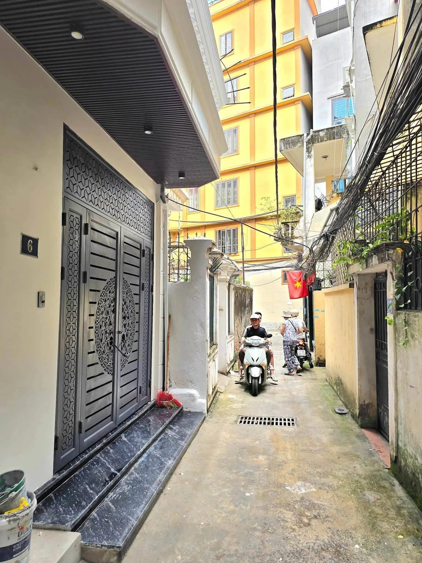 Bán nhà ngõ 50m 4 tầng Đội Cấn 13.8 tỷ - Ảnh 1